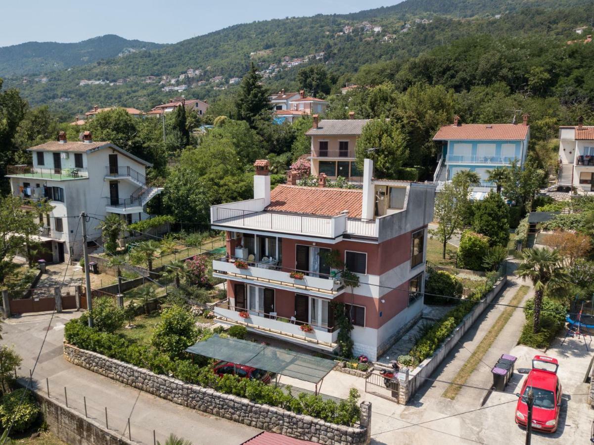 Rubin Apartment Ika Exterior photo